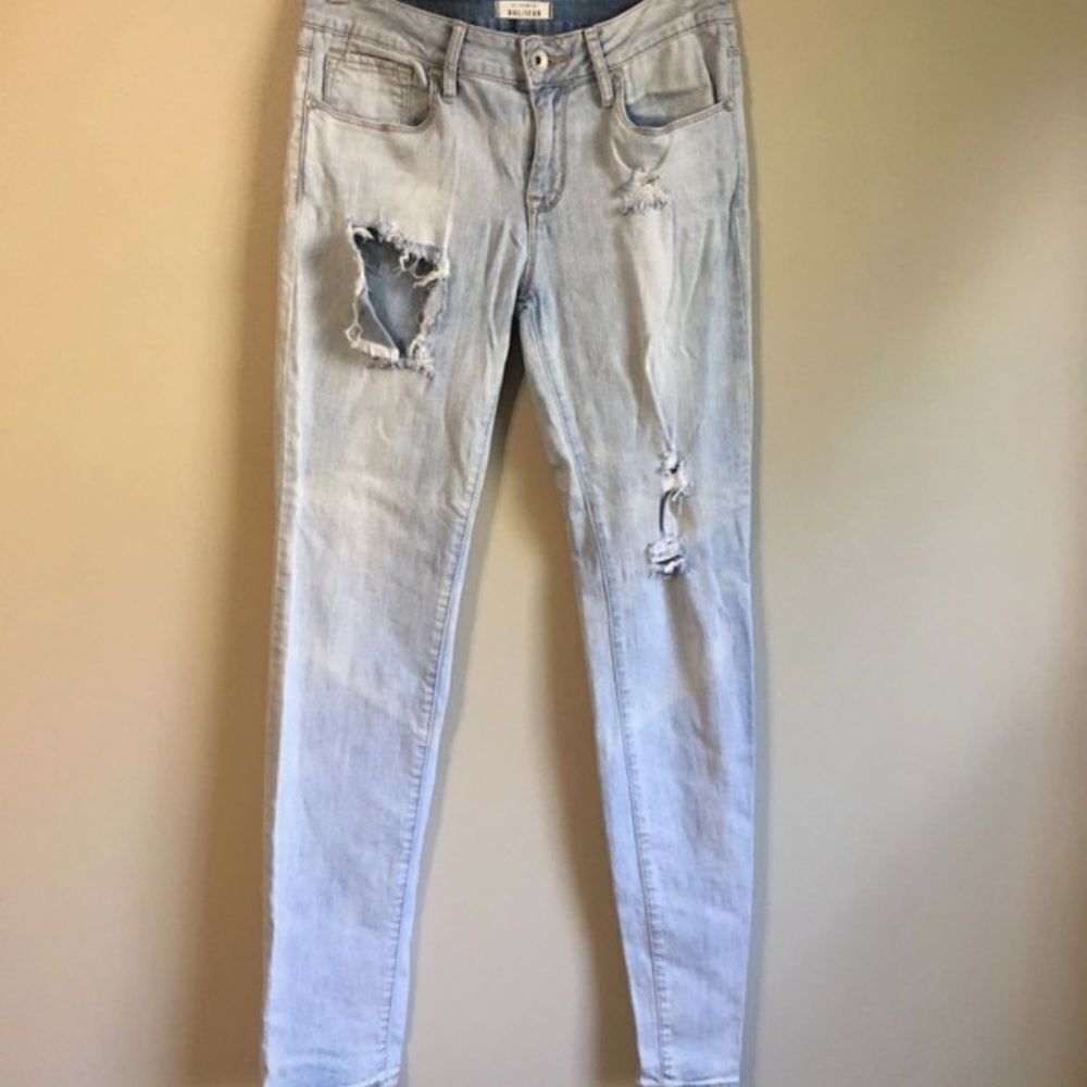 Bullhead size 11 skinny jeans